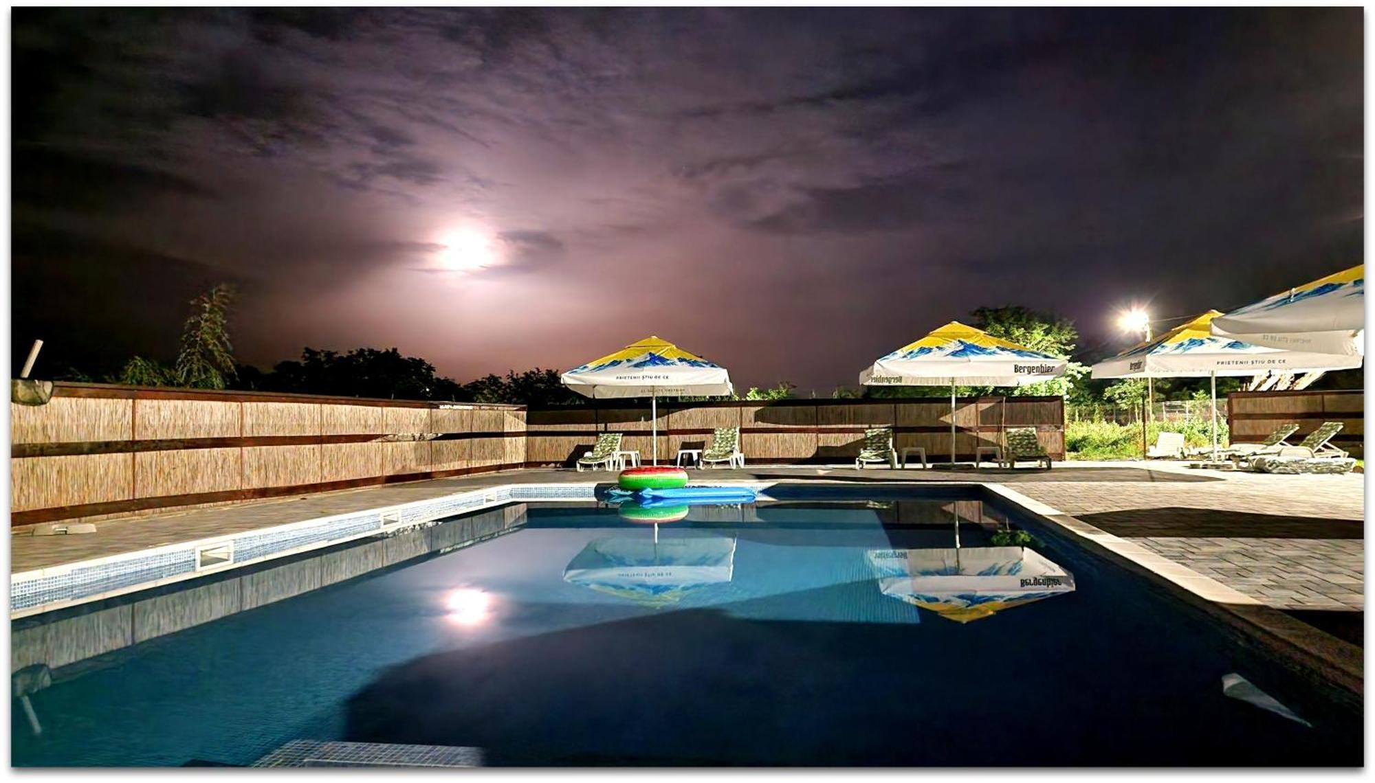 La Relian Hotel Partizanii ภายนอก รูปภาพ