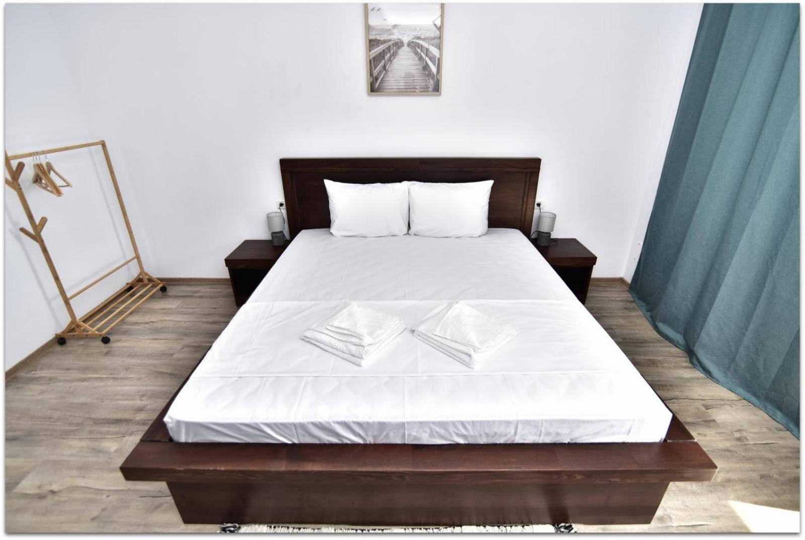 La Relian Hotel Partizanii ภายนอก รูปภาพ